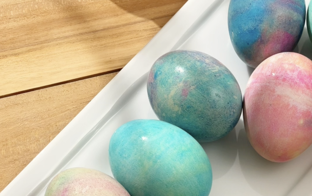 9 Easter Egg Decorating Ideas1 v2